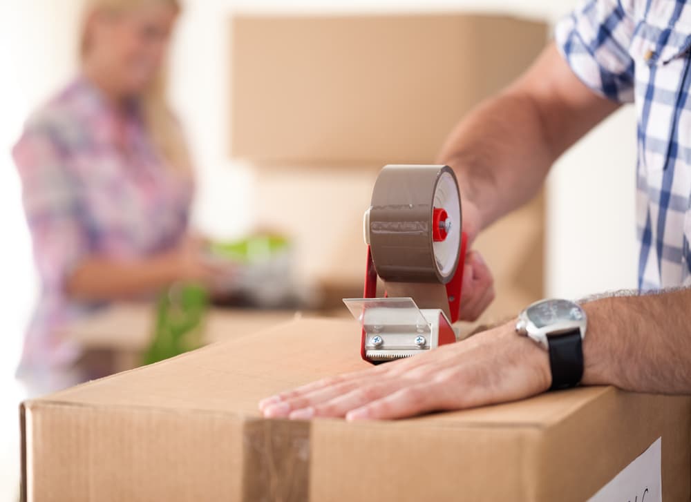 Your Guide to Moving in the Summer: 6 Essential Tips and Tricks